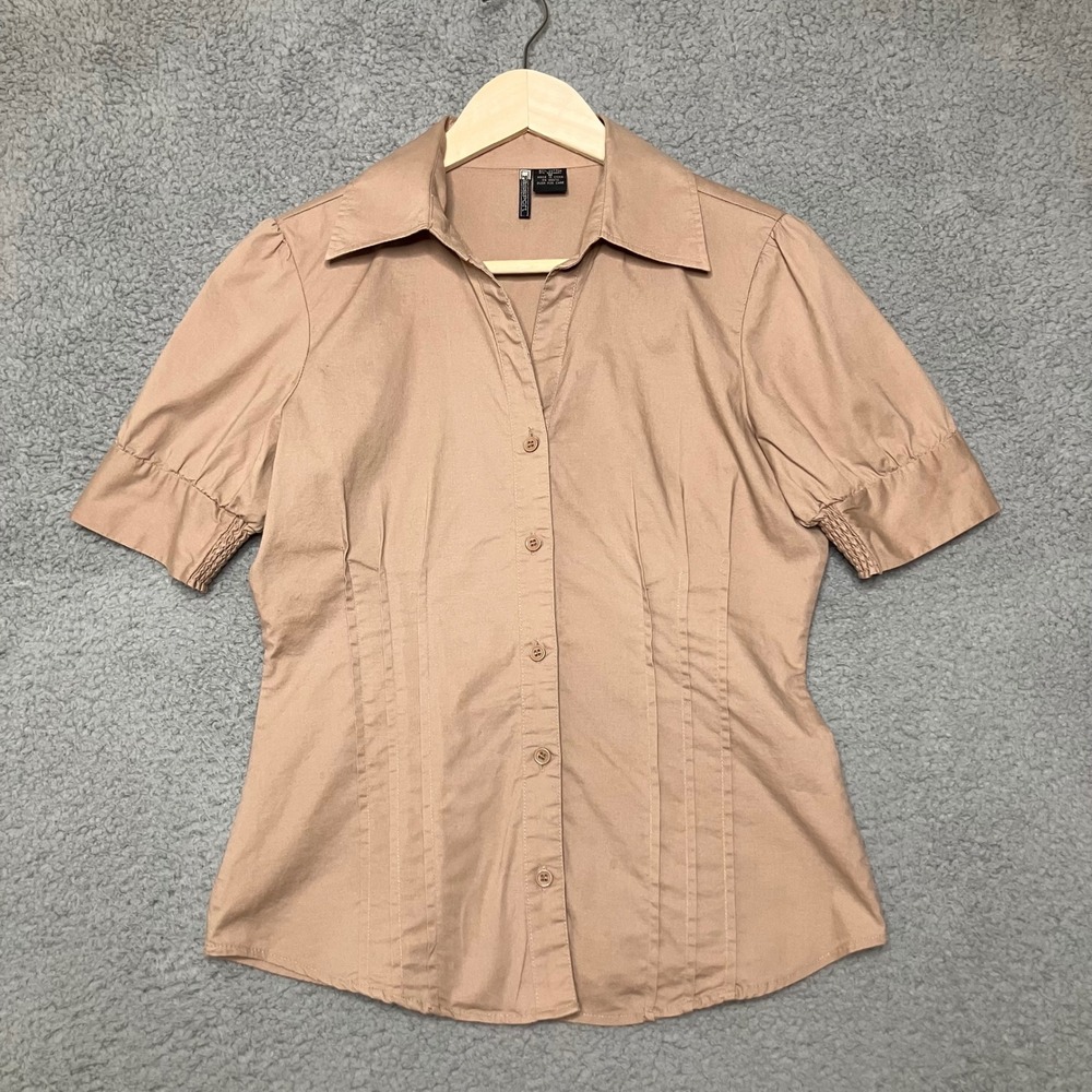 Y2K Passport Pintuck Button‎ Up Top Women M Tan Khaki Short Sleeve Office Preppy